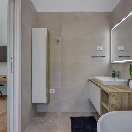 Casa Mia بيت للعطل